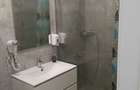 Inchiriere apartamente 2 camere decomandate noi, mobilate si utilate modern,la doar 150m departe de promenada,parcare gratuita,etajele 4-7 cu 2 liftur - 2