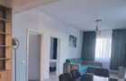 Apartament cu 3 camere decomandat în Km 5 - 2