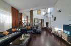 Casa cu piscina - Buftea - 8 camere - 4 bai - 620mp - 2500mp teren - 2