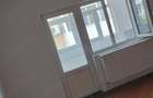 Apartament cu 2 camere semidecomandat în Tineretului - 3