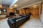 Casa eleganta de vanzare in Corbeanca - 1000 mp teren, stil, spatiu si