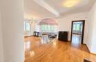 Apartament 4 camere de inchiriat | Singur pe palier | Semineu |