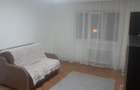 Inchiriez apartament 2 camere decomandat - 1