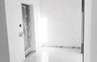 Ap. 2 camere. Parc Aurora-Vest. Decomandat. et. 8/10. Proprietar - 3