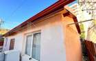 Casa , 40 mp+ 16 mp anexa-3 camere , 130 mp de teren, Nicoli - 2