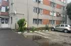 De inchiriat apartament cu o camera