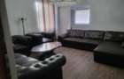 Apartament + garaj de vanzare