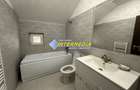 Proprietate 2 case curte pavata Teren 700 mp Hotel CETATE gard utilitati - 1