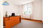 Apartament 4 camere , centru , etaj 1