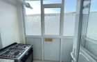 Apartament 3 camere decomandat-Baza 3-etaj intermediar