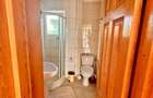 Casa cu 4 camere, curte mare ?i garaj - 7