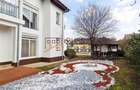 Vilă cu 7 camere, panouri solare și garaj dublu - 3