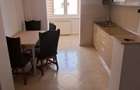 Inchiriez apartament de doua camere - 1