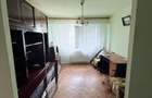 Inchiriez ap 3 camere Iulius mall