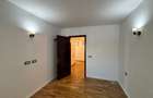 Apartament 3 camere et 1 Calea lui Traian zona Lahovari