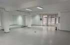 Vand spa?iu comercial