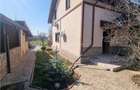 Casa-vila si teren in Nanov - 15