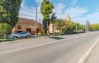 Spațiu comercial, de 200 mp, în Central - 1