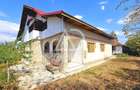 Casă cu 4 camere cu Teren 3778 Mp în 9 Mai - 1