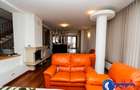 Casă cu 6 camere cu Teren 436 Mp în Central - 11