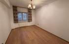 Apartament 3 camere de închiriat | Zonă centrală | Etaj 1 - 3