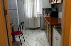 Inchiriez apartament 2 camere decomandat - 1