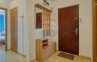 Apartament cu 3 camere decomandat în Zărnești - 2