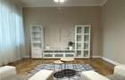 Apartament cu 4 camere decomandat în Medicină - 2