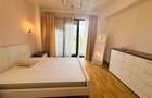 Apartament cu 3 camere decomandat în P-ța Victoriei - 17