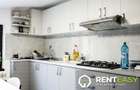Apartament la casa cu 3 camere situat in zona Podu de Fier - 3