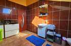 Casă individuală cu 8 camere cu Canalizare în Afumați - 15