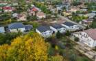 Casă individuală cu 4 camere cu Canalizare în Tunari - 23