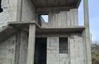 Vand casa in construc?ie