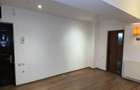 Apartament cu 3 camere decomandat în Vitan - 6
