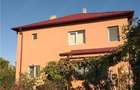 Casă cu 6 camere în Central - 1