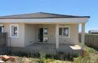 Casă cu 3 camere cu Teren 455 Mp în Moșnița Veche - 1
