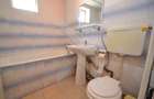 Apartament cu 3 camere semidecomandat în Rahova - 4