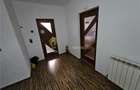 Casă individuală cu 16 camere cu Canalizare în Central - 42
