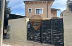 Casa 6 camere, 200 mp, Stadionul Farul, curte amenajata cu travertin + - 5