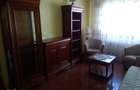 Inchiriere apartament trei camere - 1