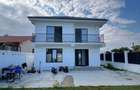 Casă cu 4 camere cu Teren 300 Mp în Ovidiu - 1