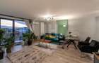 Apartament cu 3 camere semidecomandat în Central - 1