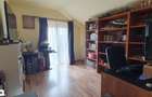 Proprietar vand casa individuala pe col? in zona linistita - 17