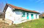 Casa batraneasca si teren intravilan, in sat Sarbi, comuna Banca, jud Vaslui - 4