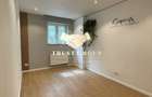 Apartament cu 3 camere semidecomandat în P-ța Victoriei - 4