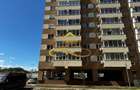 Apartament cu 3 camere decomandat în Nord - 2