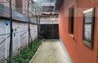 Vand casa la Nadrag zona linistita foarte aproape de centru - 5