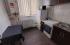 Apartament 2 camere, DECOMANDAT,centrala proprie- Zona Take Ionescu - 9