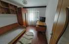 Apartament cu 3 camere decomandat în Piața Centrală - 3
