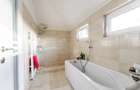 Apartament cu 3 camere semidecomandat în Bujac - 6